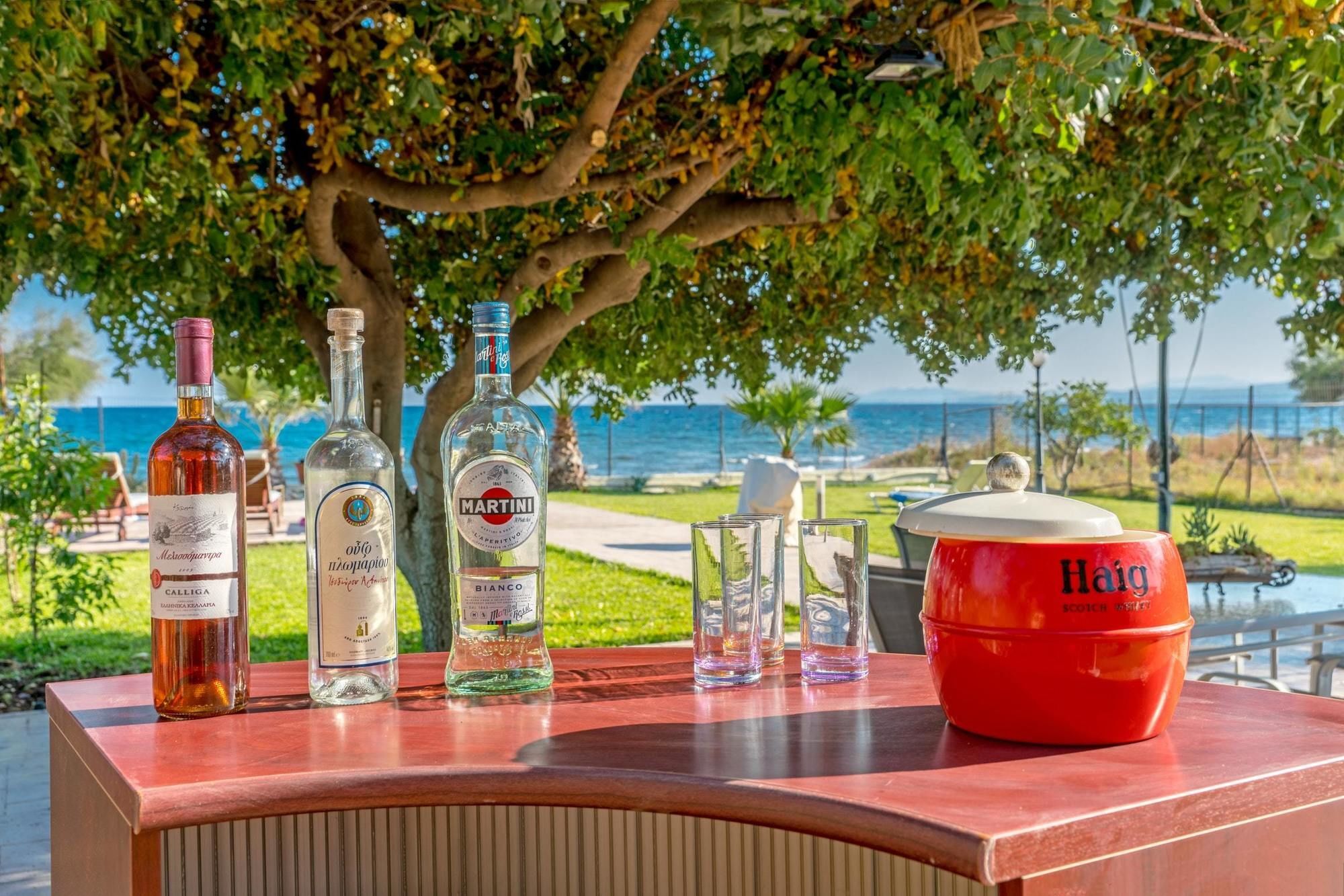 Maria'S Seaside Villa - House With 3 Rooms In Marathon, With Wonderful Екстер'єр фото