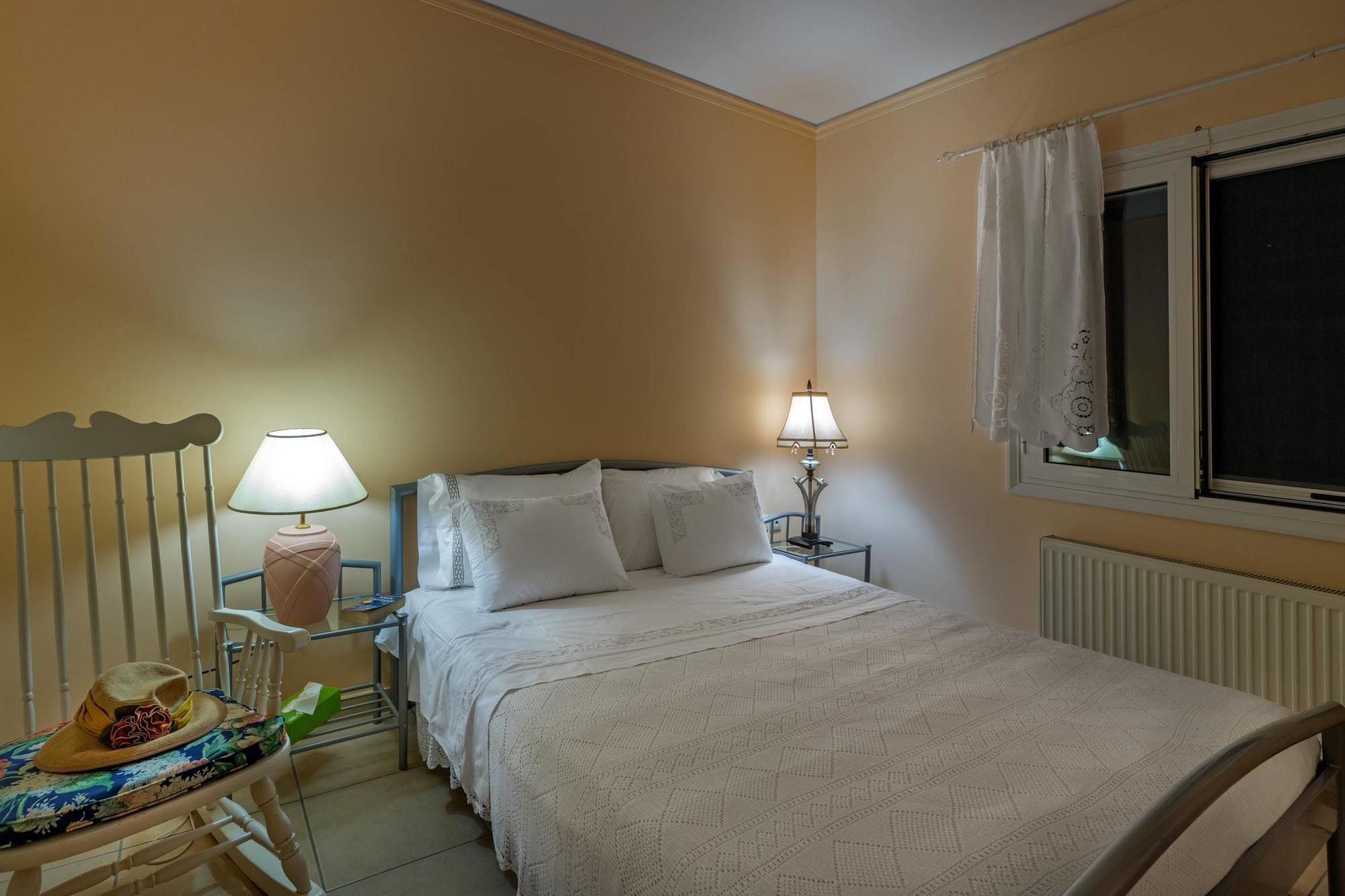 Maria'S Seaside Villa - House With 3 Rooms In Marathon, With Wonderful Екстер'єр фото