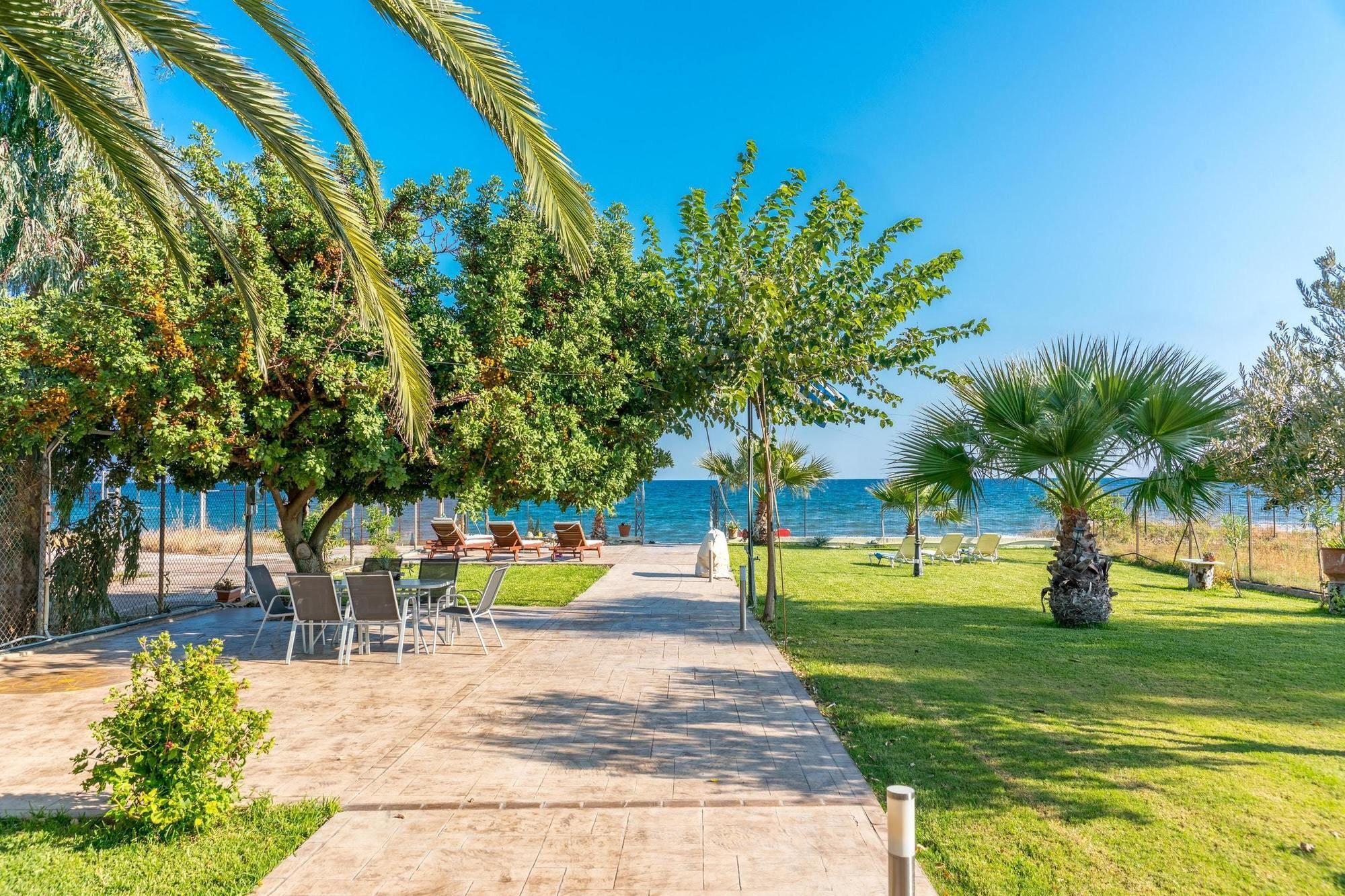 Maria'S Seaside Villa - House With 3 Rooms In Marathon, With Wonderful Екстер'єр фото