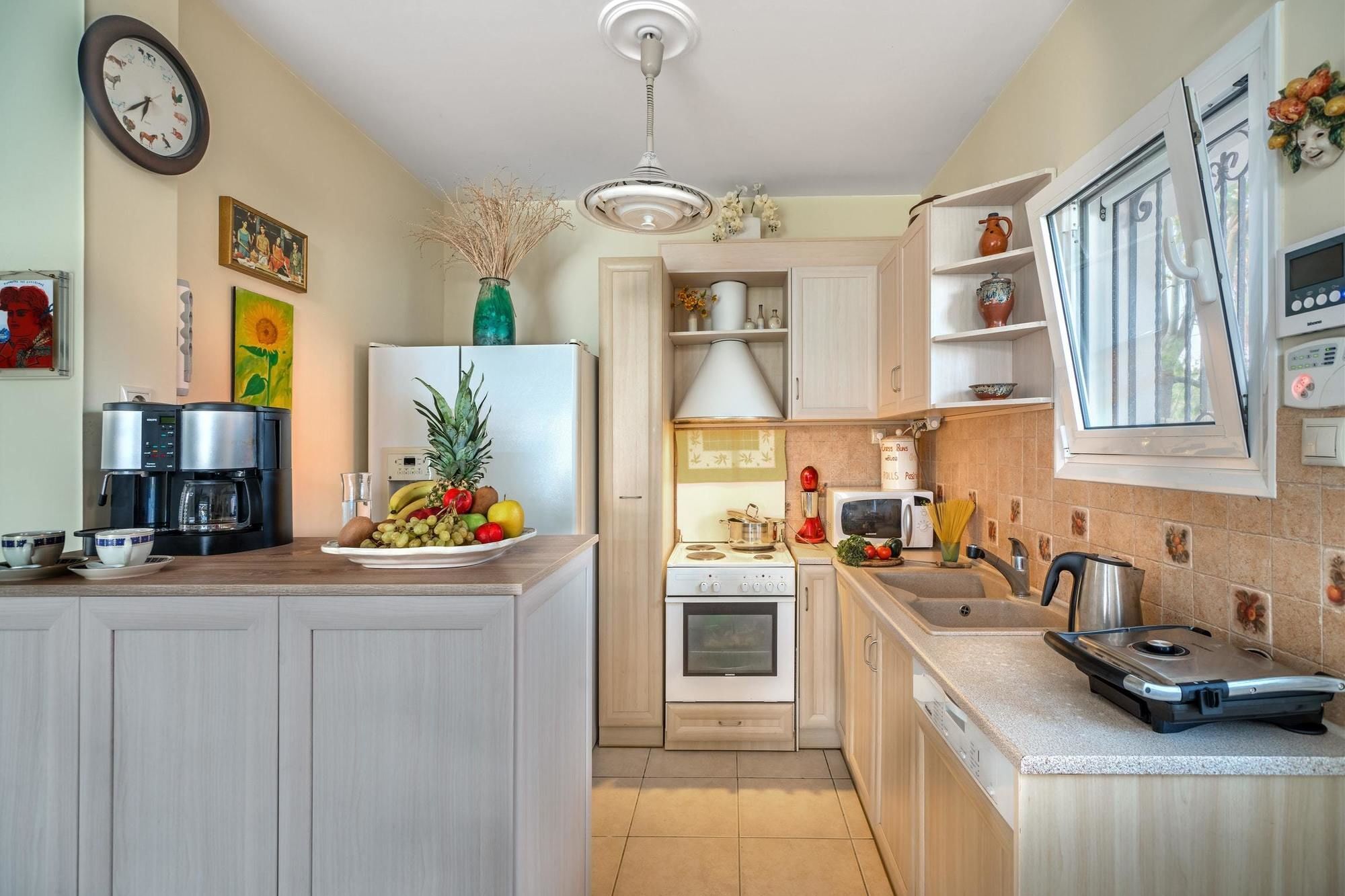 Maria'S Seaside Villa - House With 3 Rooms In Marathon, With Wonderful Екстер'єр фото