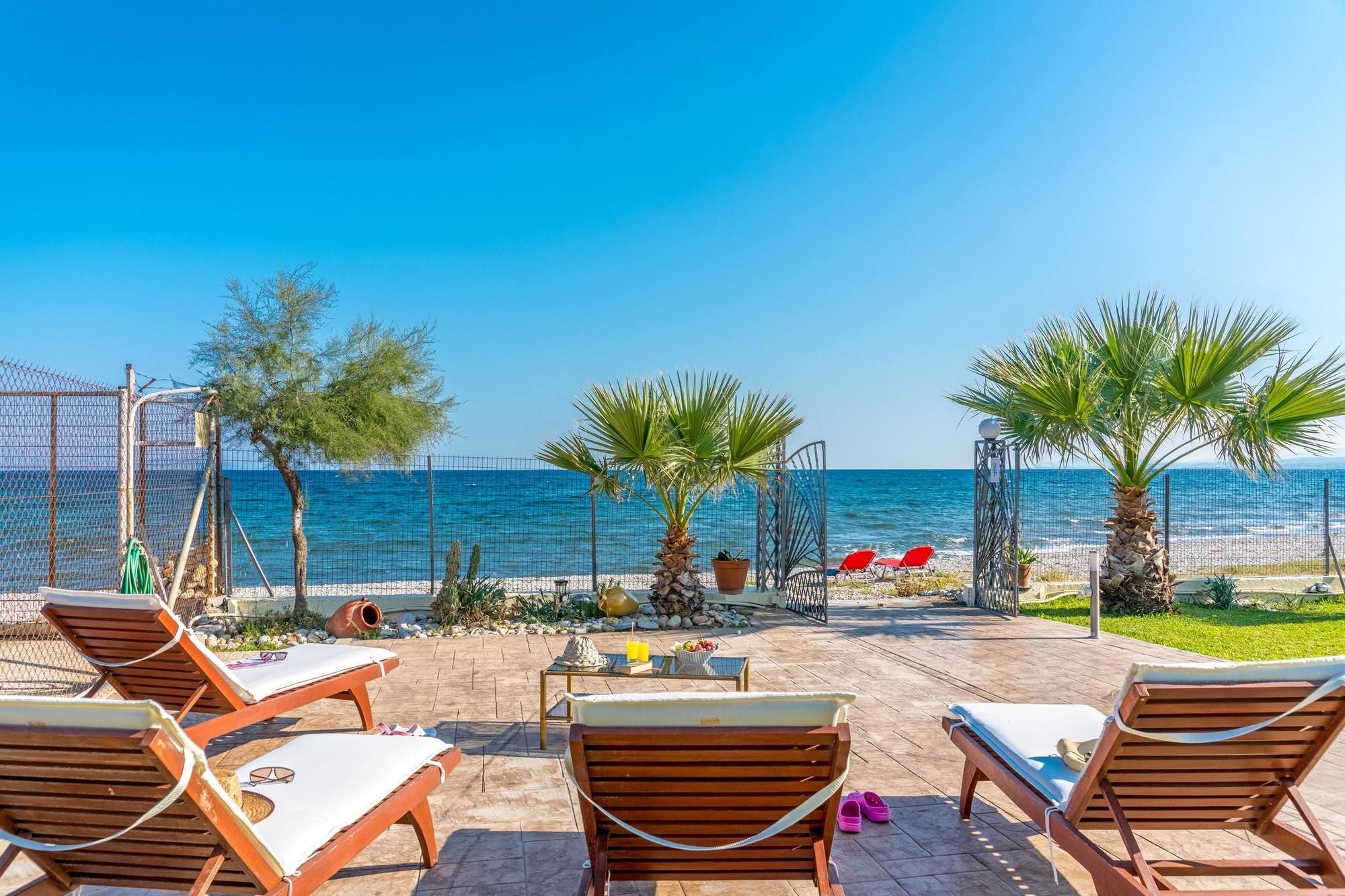 Maria'S Seaside Villa - House With 3 Rooms In Marathon, With Wonderful Екстер'єр фото