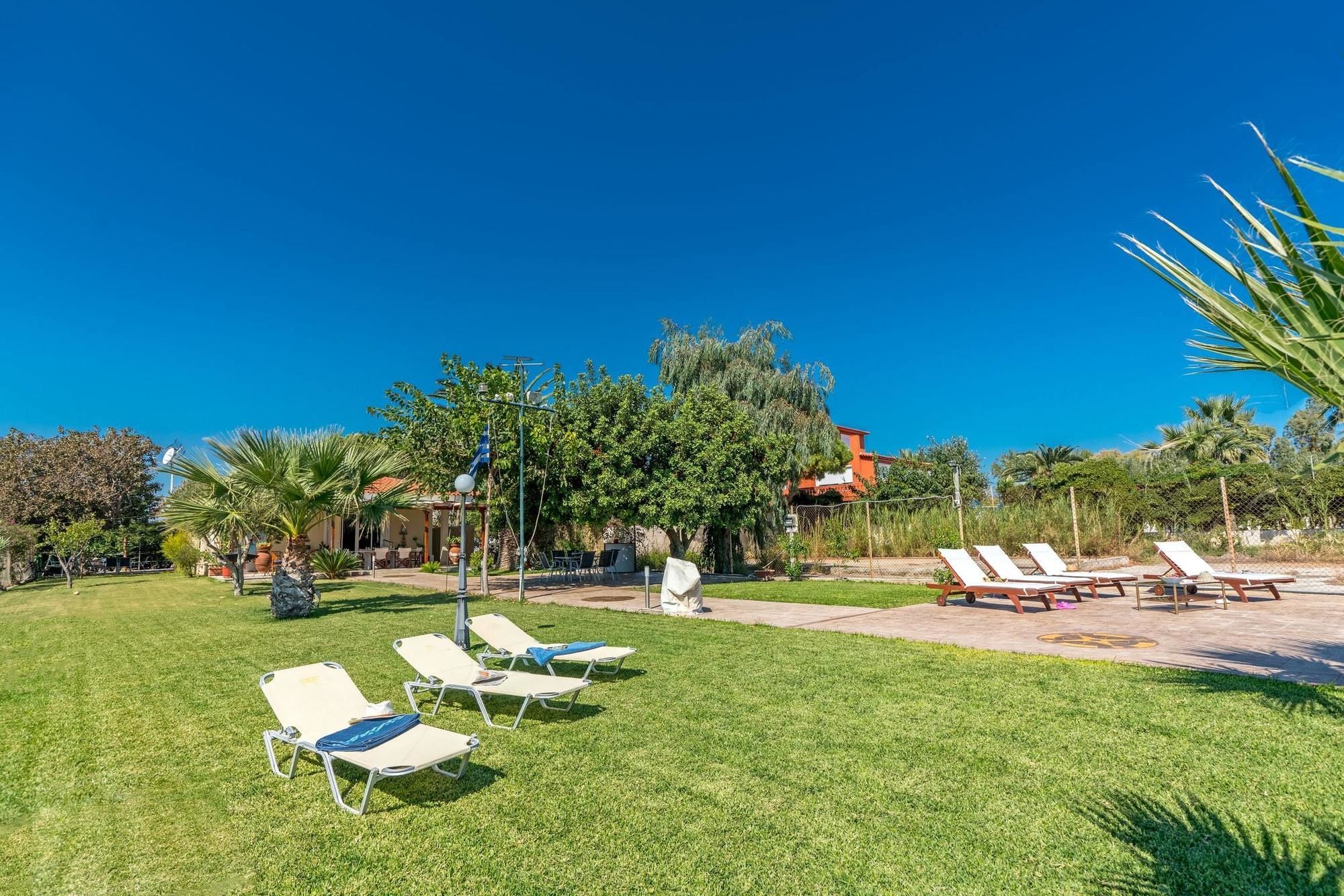 Maria'S Seaside Villa - House With 3 Rooms In Marathon, With Wonderful Екстер'єр фото